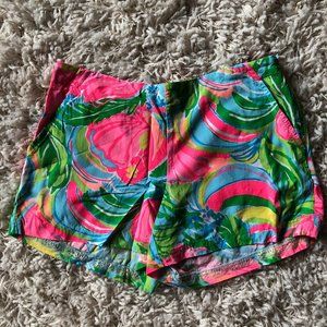 NEW* Lilly Pulitzer Printed Short w/ Slant pockets